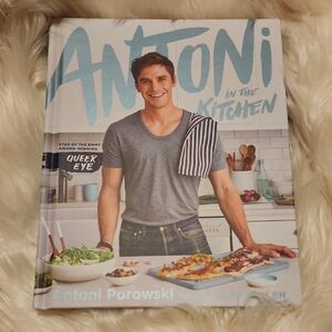 ANTONI IN THE KITCHEN